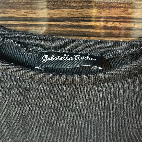 Fun and sassy Skull LOVE sweater. Great statement piece. - Picture 2 of 3